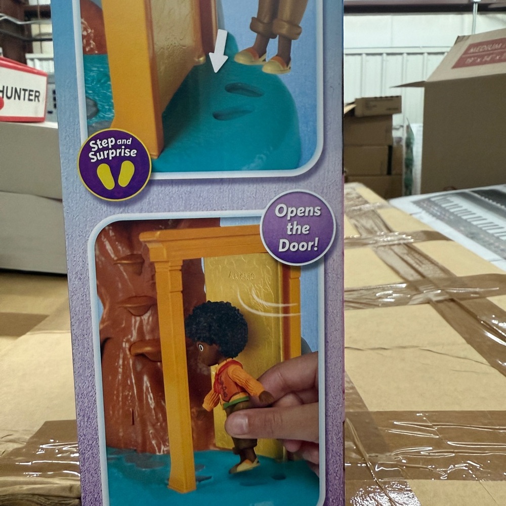 Disney Encanto Antonio Tree House Playset - Green and Brown - Picture 4 of 4